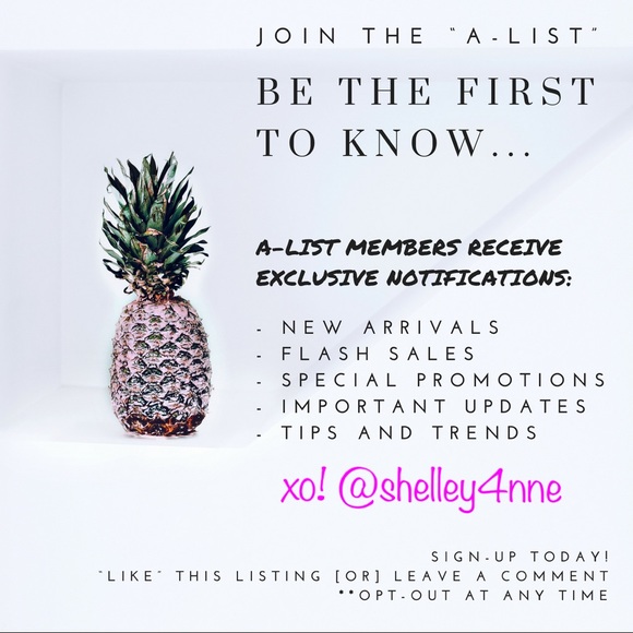 || BOOKMARK MY CLOSET || - Picture 2 of 2